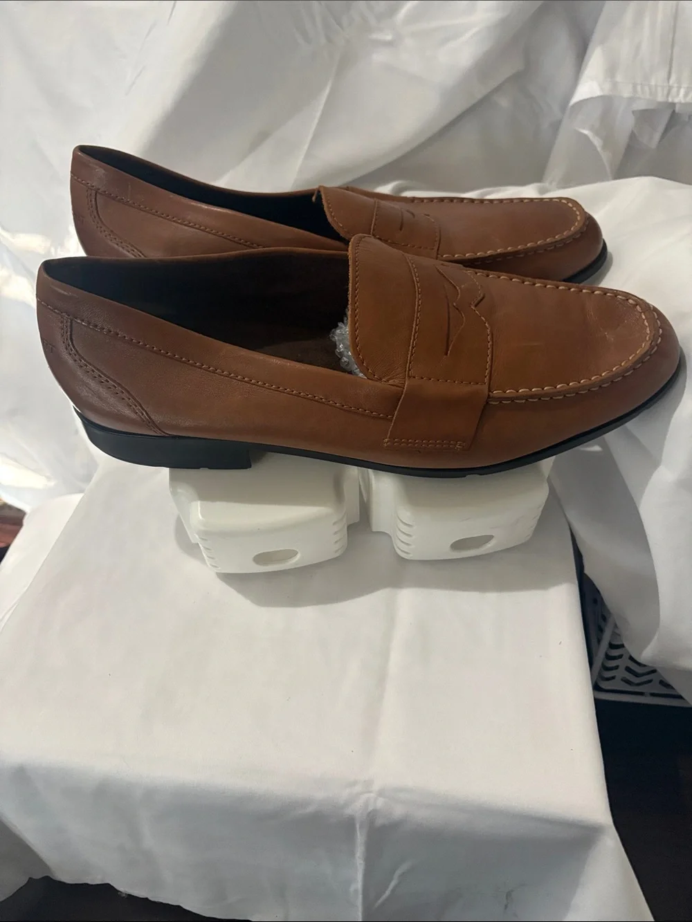 Rockport Men's Tan Leather Penny Loafers